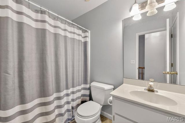 2466 Fox Bridge Court 35, Lake St Louis, MO 63367