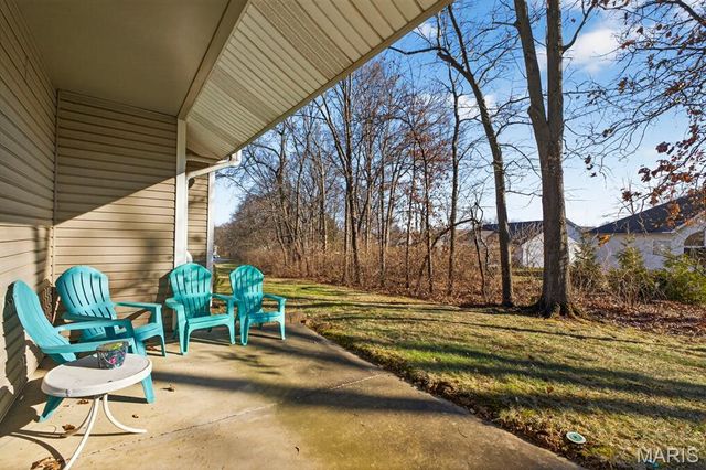 2466 Fox Bridge Court 35, Lake St Louis, MO 63367