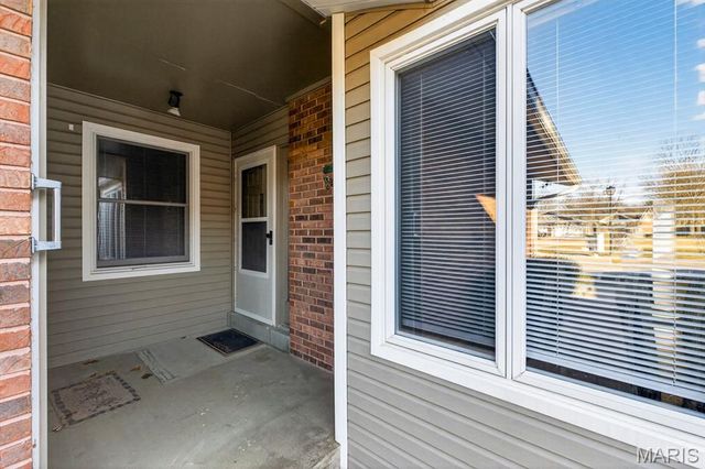 2466 Fox Bridge Court 35, Lake St Louis, MO 63367