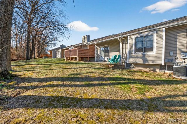 2466 Fox Bridge Court 35, Lake St Louis, MO 63367