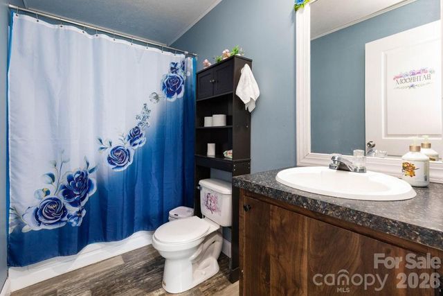 84 Hazelwood Road, Asheville, NC 28806