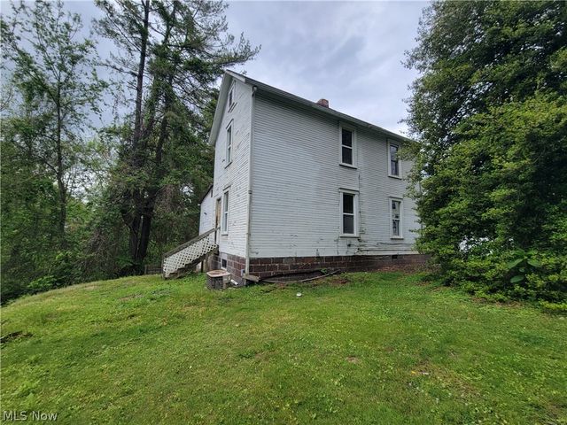 523 8th Street, Marietta, OH 45750