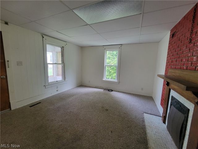 523 8th Street, Marietta, OH 45750