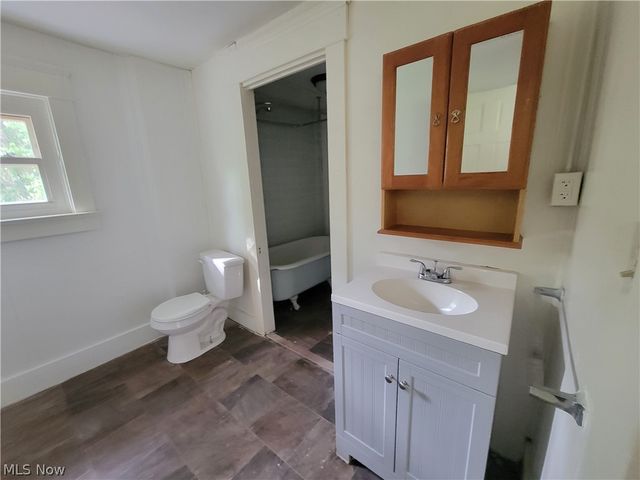 523 8th Street, Marietta, OH 45750