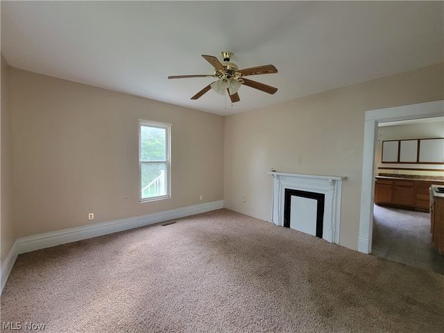 523 8th Street, Marietta, OH 45750