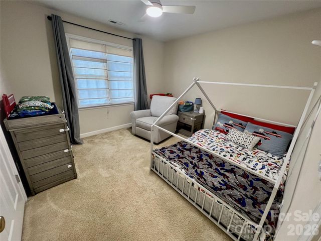 962 Huntington Hills Drive, Lincolnton, NC 28092