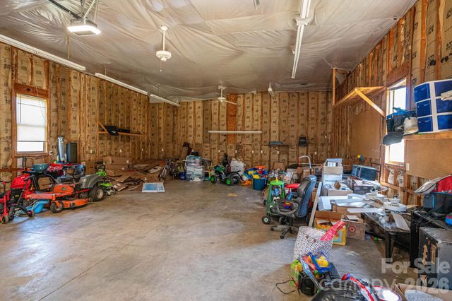 962 Huntington Hills Drive, Lincolnton, NC 28092