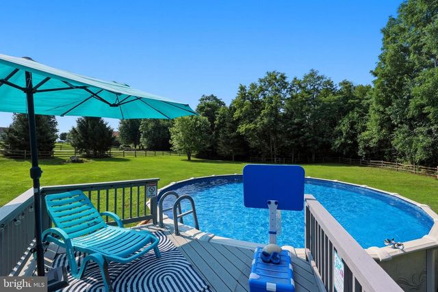 17 VICTORIA LN, Martinsburg, WV 25403
