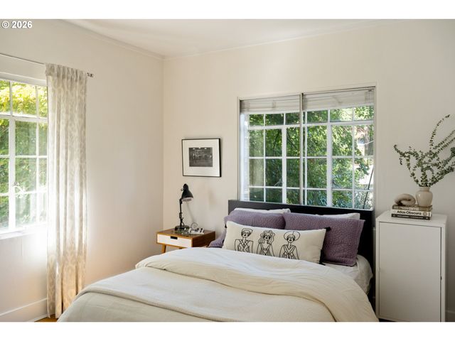 2829 Se BELMONT St 308, Portland, OR 97214