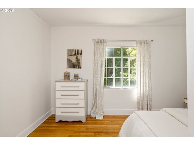 2829 Se BELMONT St 308, Portland, OR 97214