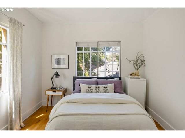2829 Se BELMONT St 308, Portland, OR 97214