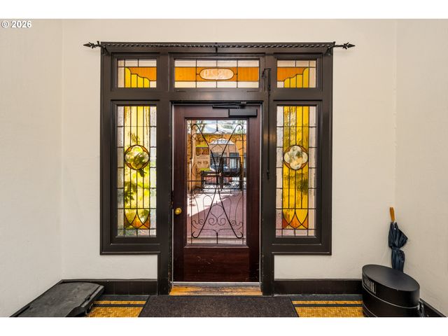 2829 Se BELMONT St 308, Portland, OR 97214