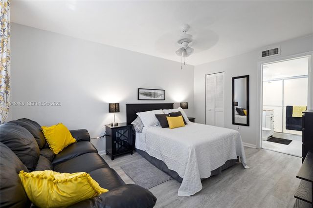 1280 S Alhambra Cir 2102, Coral Gables, FL 33146