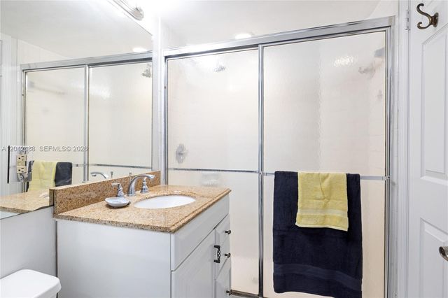 1280 S Alhambra Cir 2102, Coral Gables, FL 33146