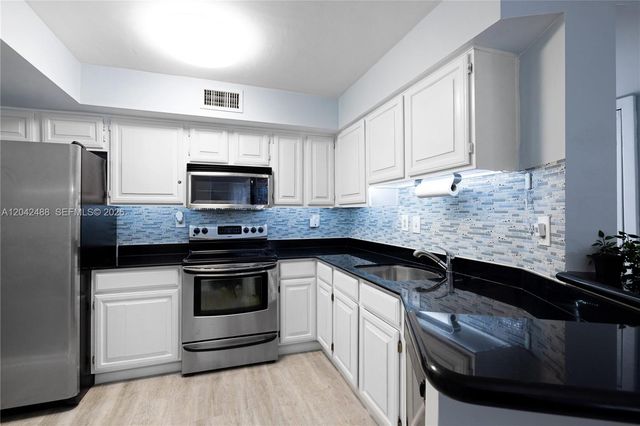 1280 S Alhambra Cir 2102, Coral Gables, FL 33146