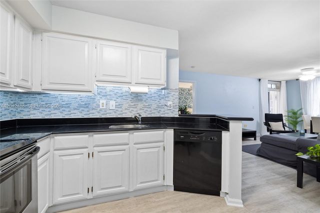 1280 S Alhambra Cir 2102, Coral Gables, FL 33146