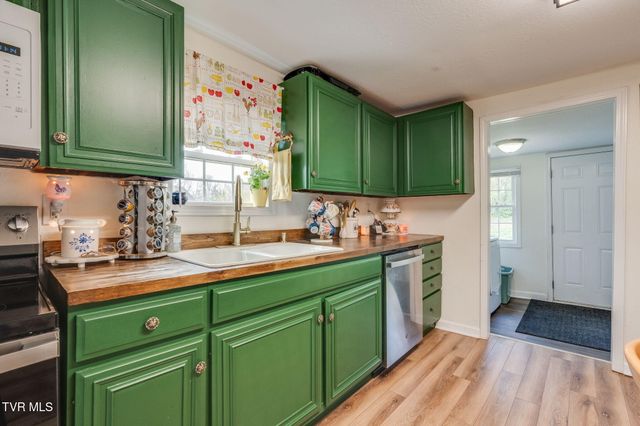 1105 Miller Street, Johnson City, TN 37604
