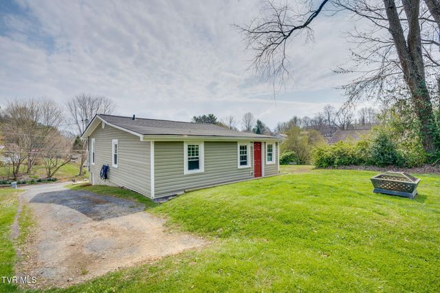 1105 Miller Street, Johnson City, TN 37604