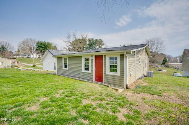 1105 Miller Street, Johnson City, TN 37604
