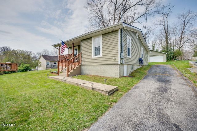 1105 Miller Street, Johnson City, TN 37604