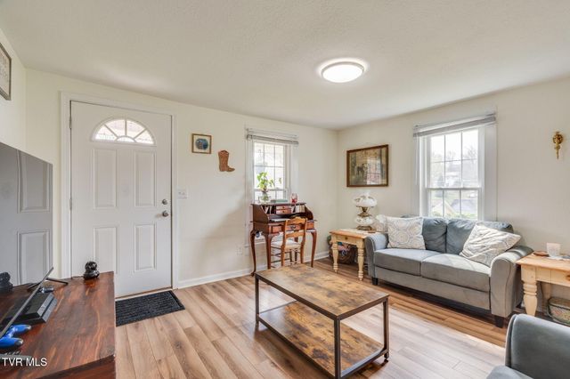 1105 Miller Street, Johnson City, TN 37604
