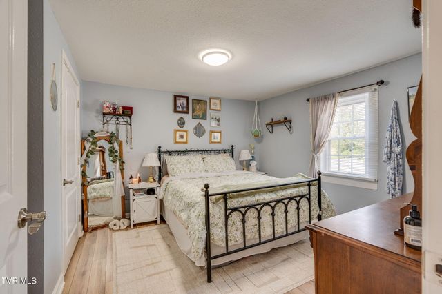 1105 Miller Street, Johnson City, TN 37604