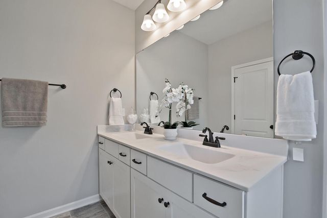 8764 Meadowvale Court, Ooltewah, TN 37363