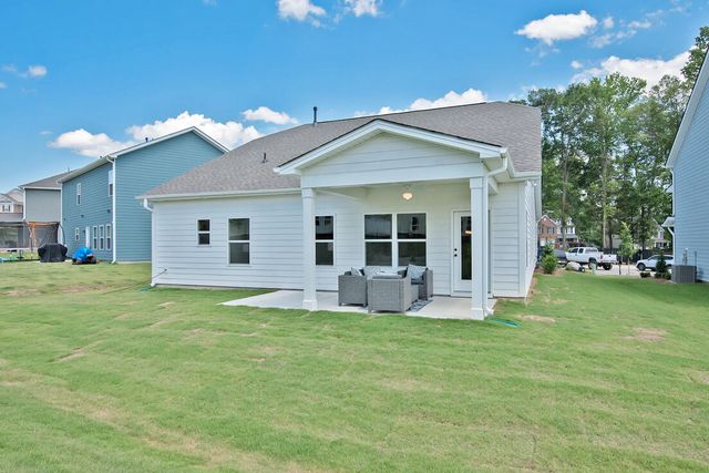 8764 Meadowvale Court, Ooltewah, TN 37363