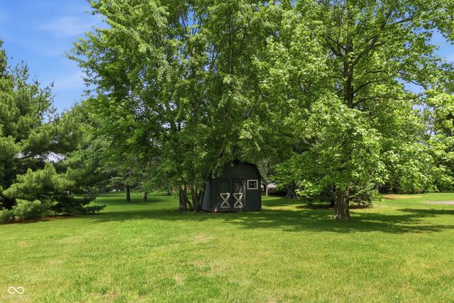 8790 E 400 S, Zionsville, IN 46077