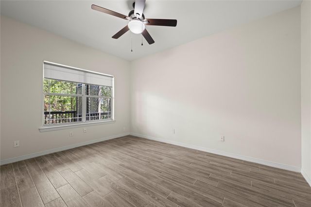 415 Hazeltine DR, Lakeway, TX 78734