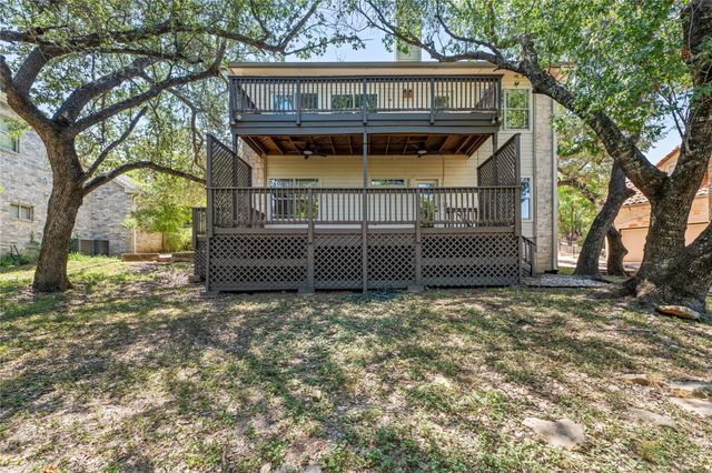 415 Hazeltine DR, Lakeway, TX 78734