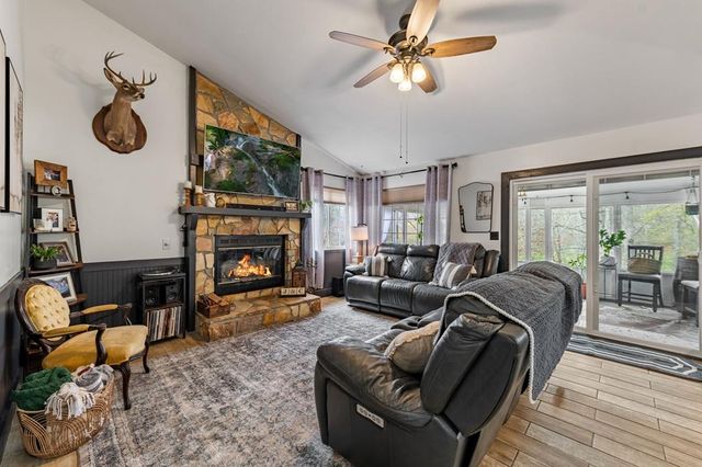 390 Sunny Brook Road, Blue Ridge, GA 30513