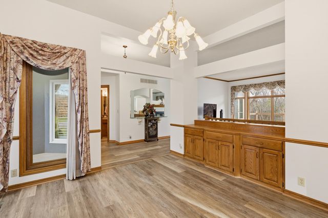 11306 W Lost Creek St, Wichita, KS 67212