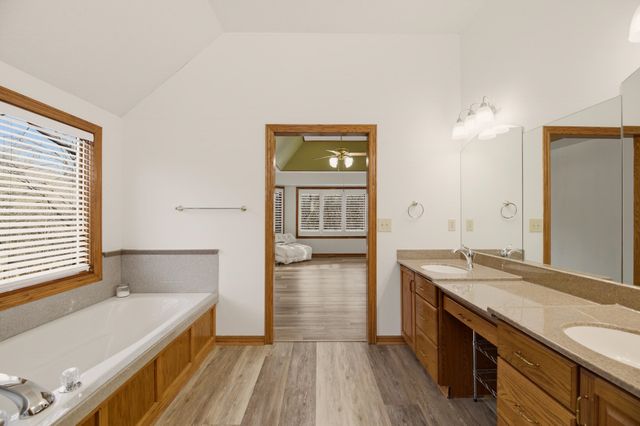 11306 W Lost Creek St, Wichita, KS 67212