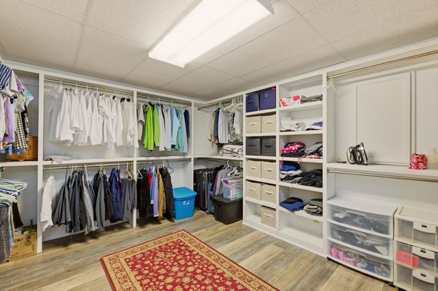 11306 W Lost Creek St, Wichita, KS 67212