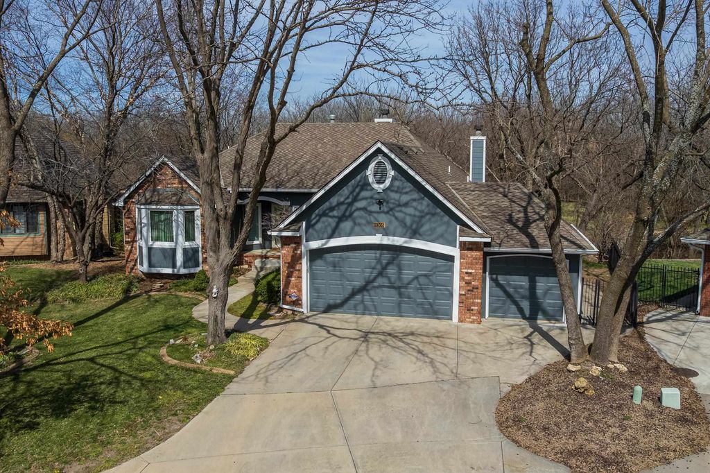 11306 W Lost Creek St, Wichita, KS 67212