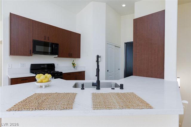 3408 President Pride Place 1, North Las Vegas, NV 89084