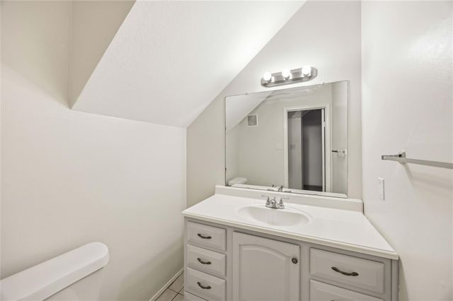 7589 Cambridge Street B, Houston, TX 77054