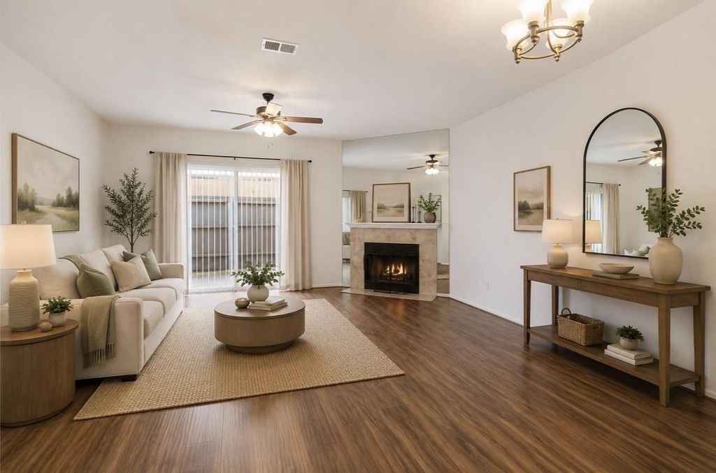 7589 Cambridge Street B, Houston, TX 77054
