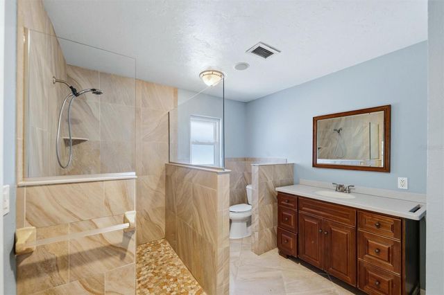 6538 BLUEWATER AVENUE, Sarasota, FL 34231