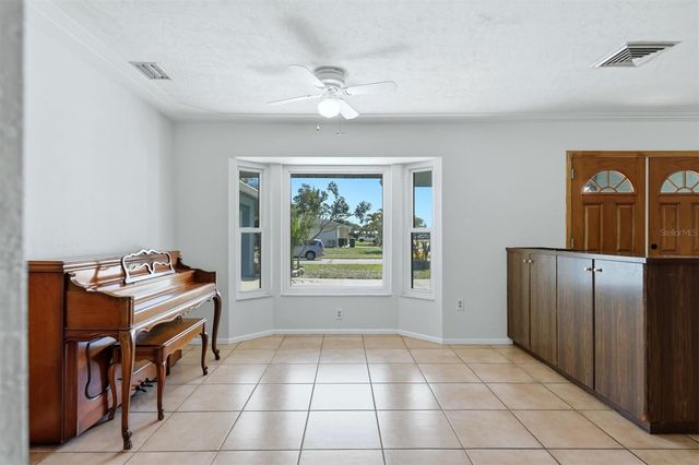 6538 BLUEWATER AVENUE, Sarasota, FL 34231