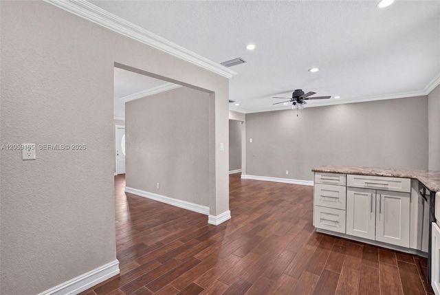 7400 NW 15th Street, Plantation, FL 33313