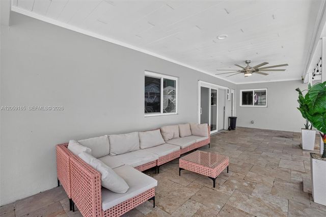 7400 NW 15th Street, Plantation, FL 33313