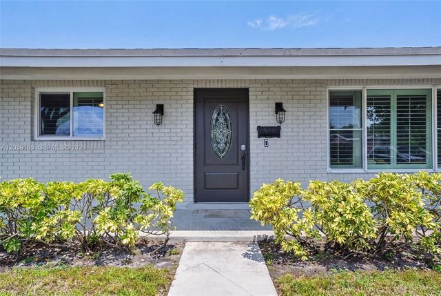 7400 NW 15th Street, Plantation, FL 33313