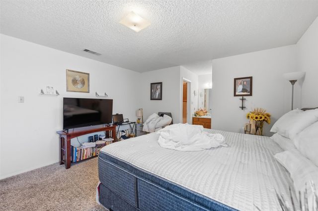 412 Amber Lane, Desoto, TX 75115