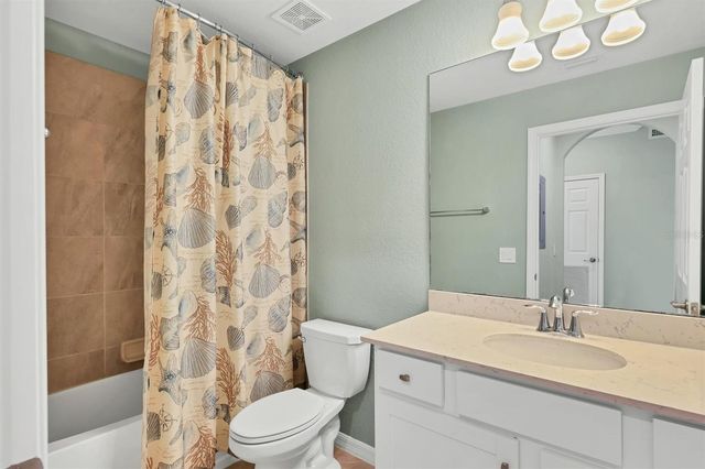 17626 GAWTHROP DRIVE 203, Bradenton, FL 34211