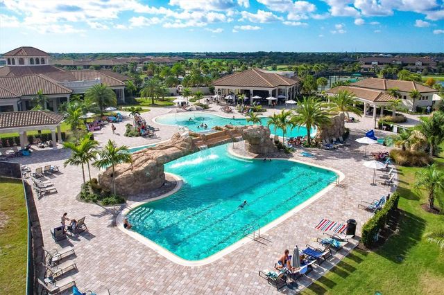 17626 GAWTHROP DRIVE 203, Bradenton, FL 34211