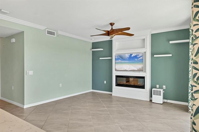 17626 GAWTHROP DRIVE 203, Bradenton, FL 34211