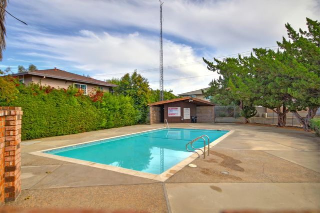 9041 Montoya St #1, Sacramento, CA 95826