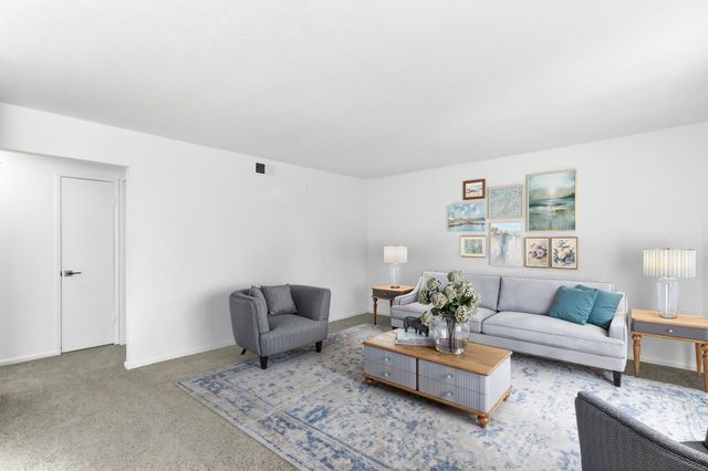 9041 Montoya St #1, Sacramento, CA 95826